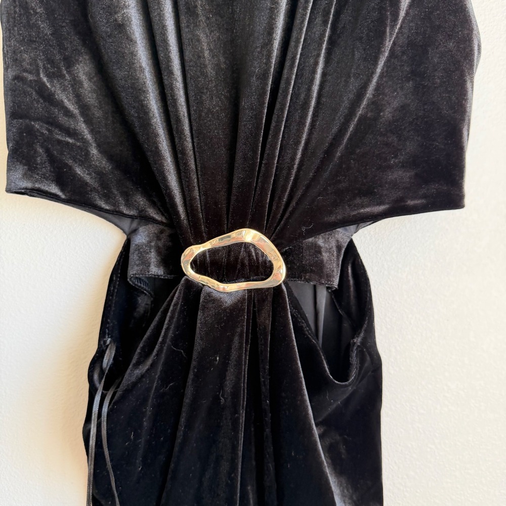 Zara‎ Cut Out Black Velvet Midi Dress Size Small - Picture 8 of 11